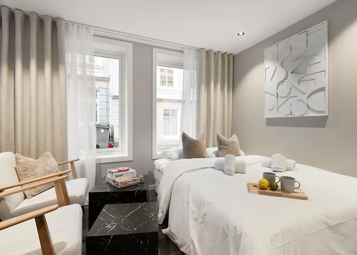 Apartment Renovated Jan 24 - Queen Beds - Behind Bryggen *